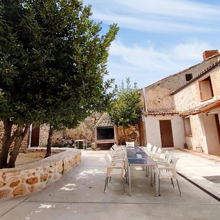 Alojamiento Turistico Los Laureles Segovia Esterno foto