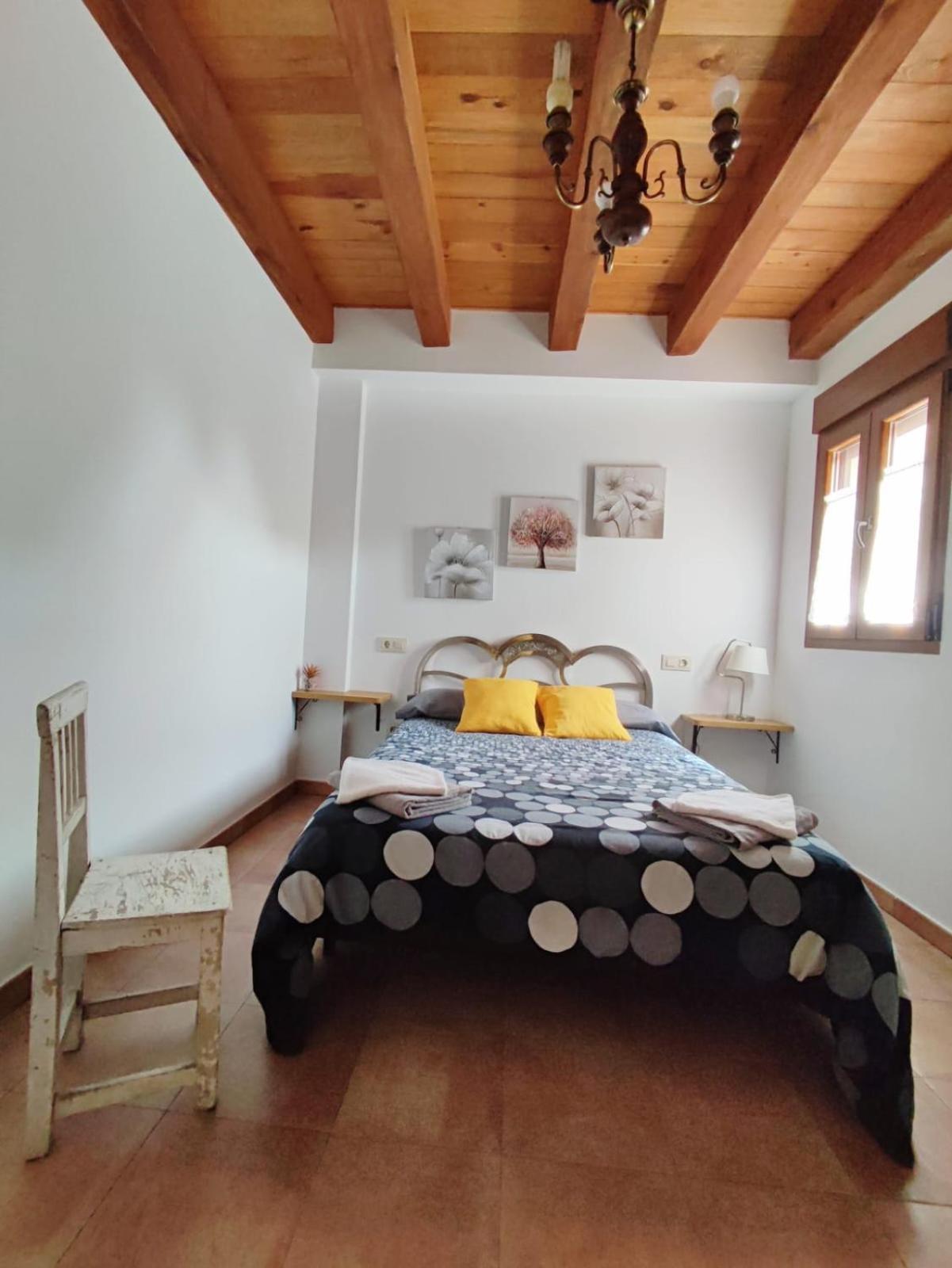 Alojamiento Turistico Los Laureles Segovia Esterno foto