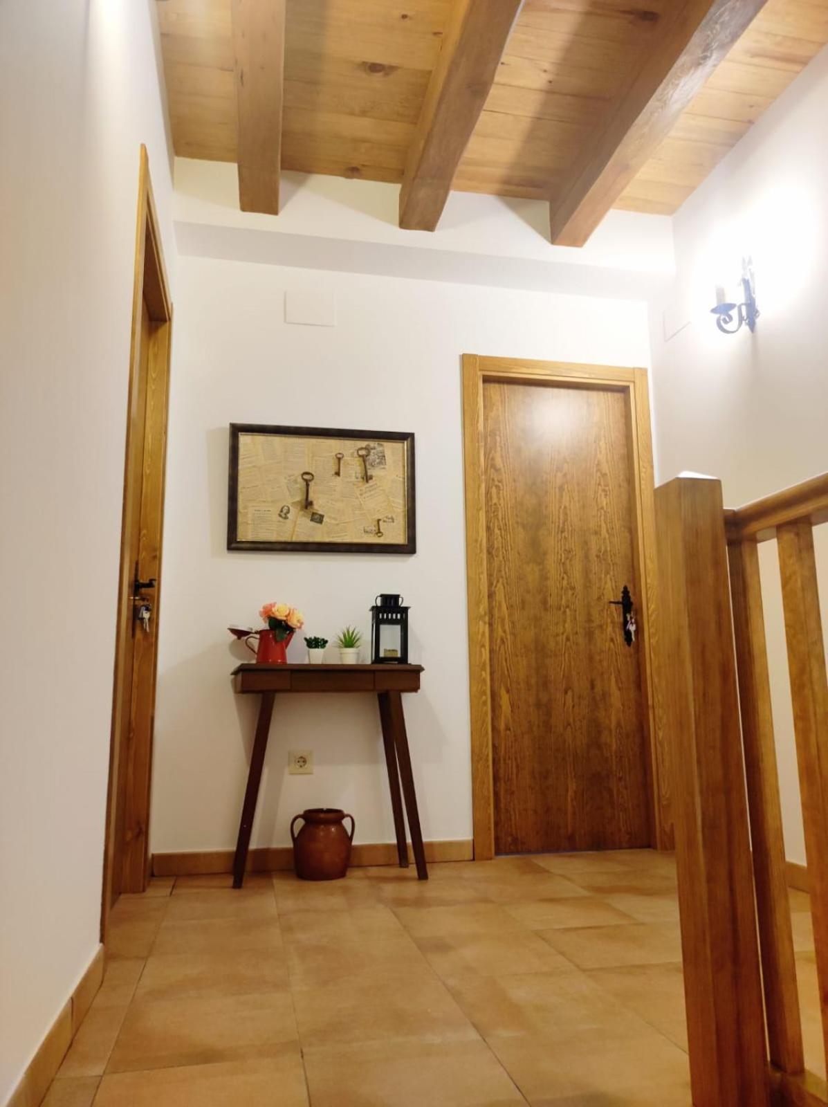 Alojamiento Turistico Los Laureles Segovia Esterno foto