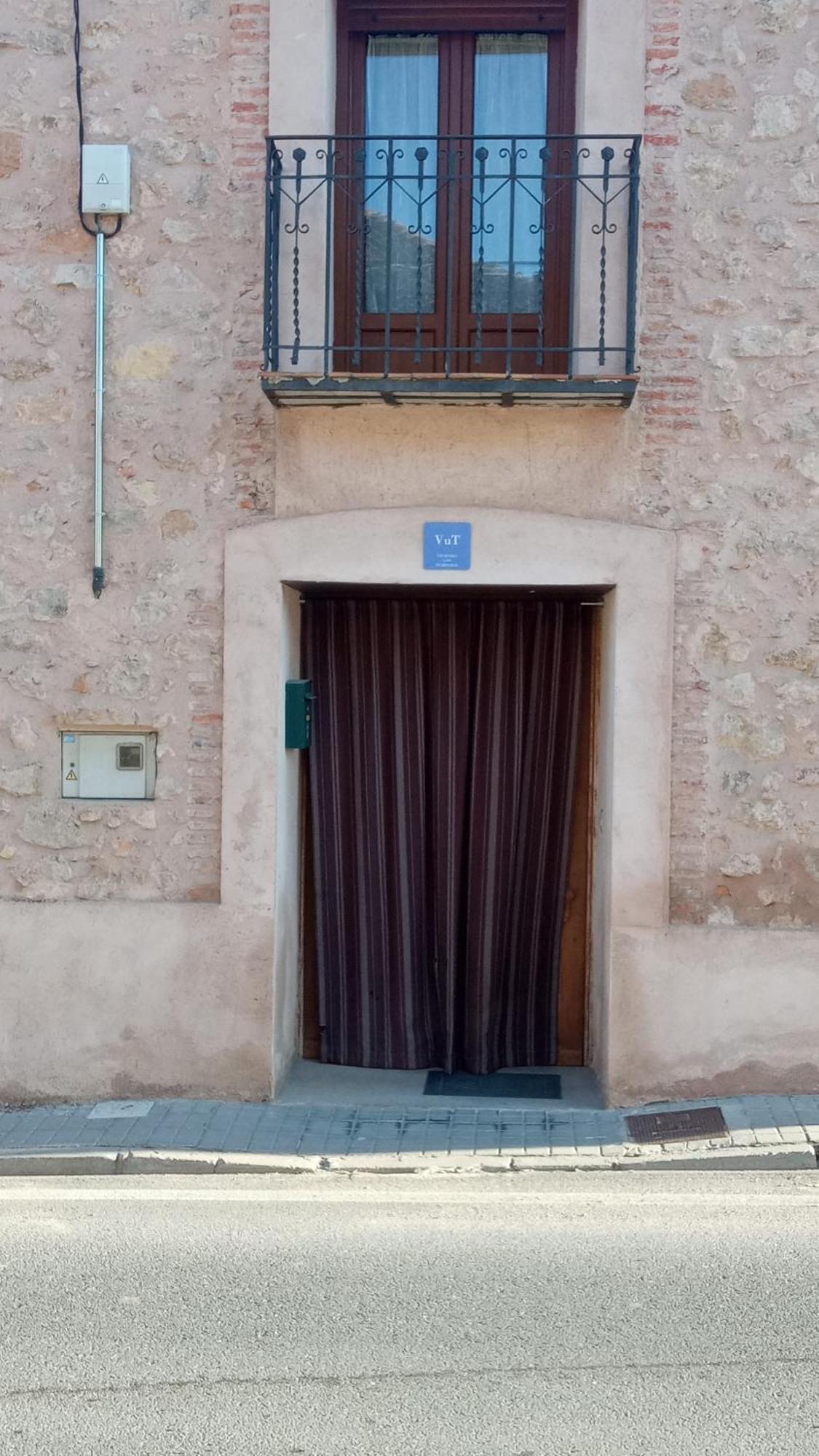 Alojamiento Turistico Los Laureles Segovia Esterno foto